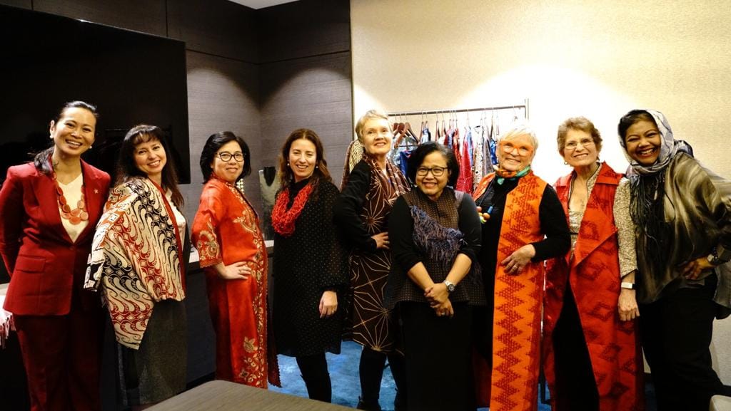 Bukan Sekadar Membangun Jembatan