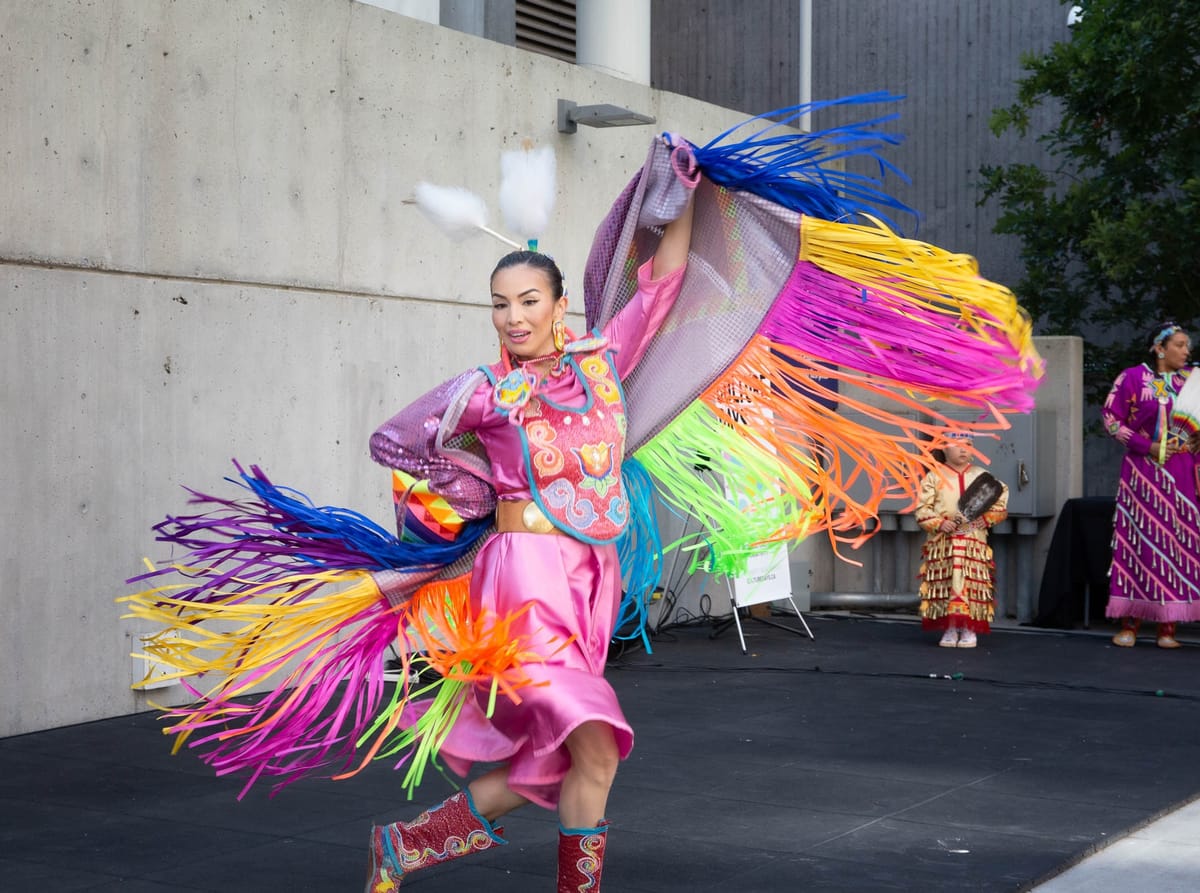 Sebuah Persimpangan Tak Terduga