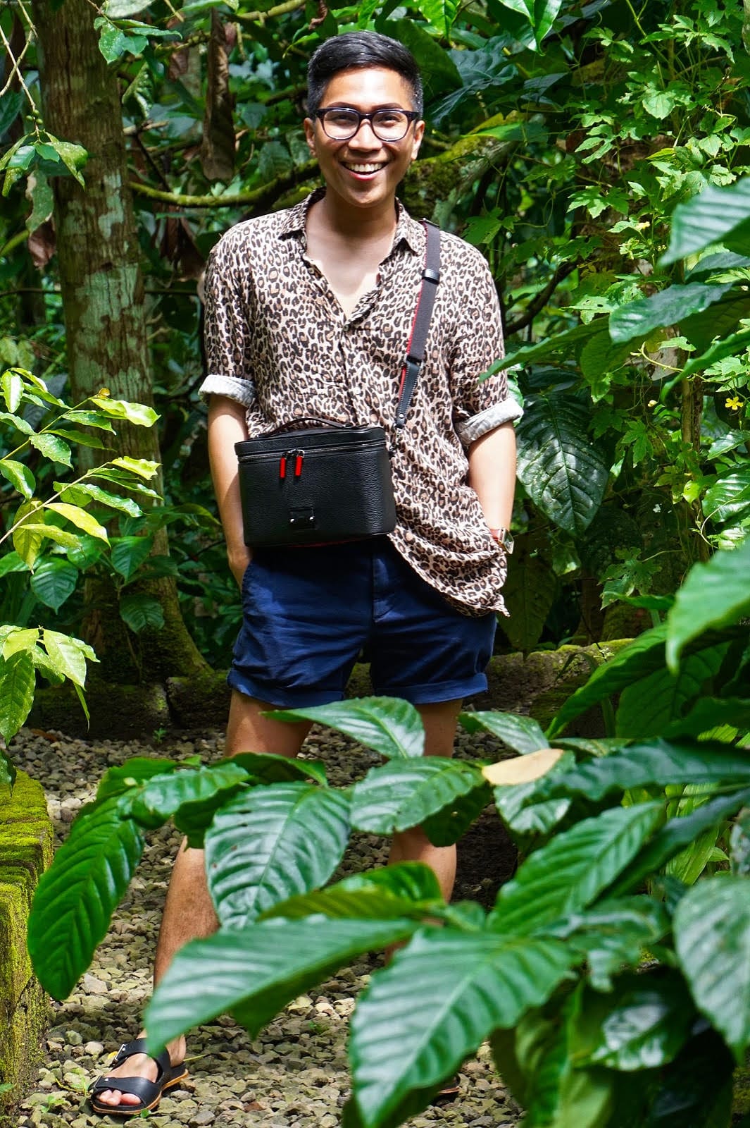 Awalnya Hanya Kancing