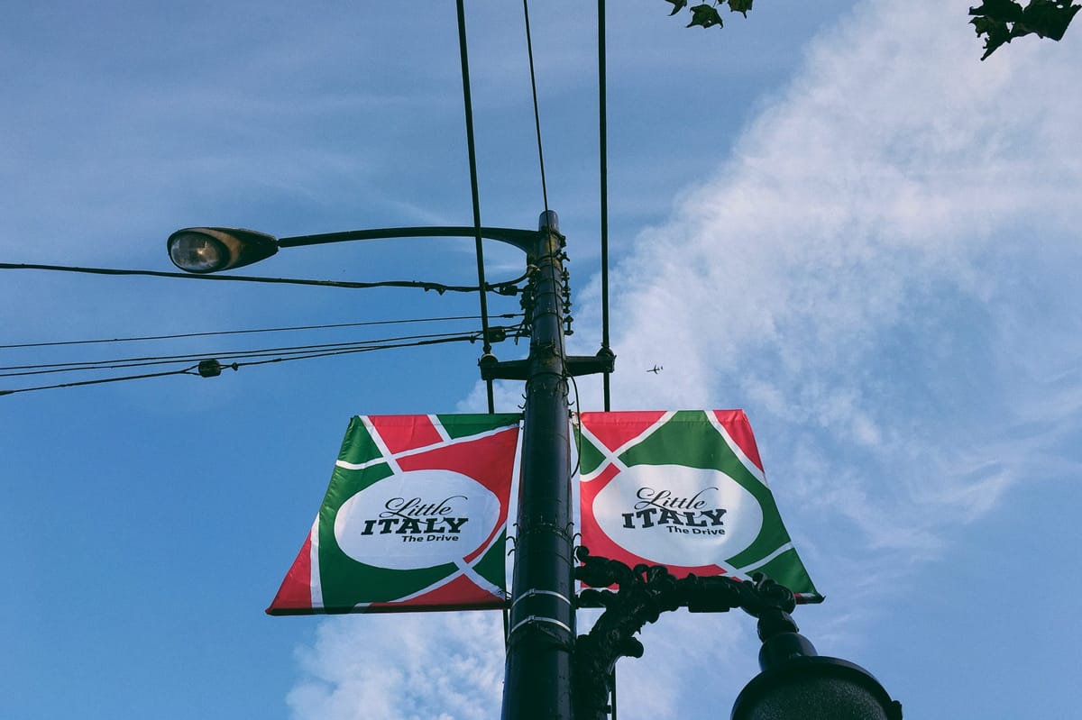 Episode Pizza Bumbu Kacang, Klepon dan Spumone di Little Italy 🇮🇹