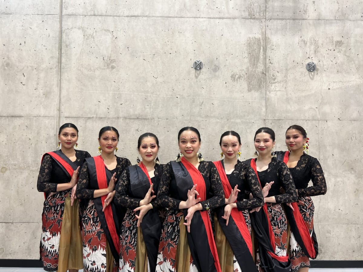 Gerak Ritmis Srikandi Vancouver