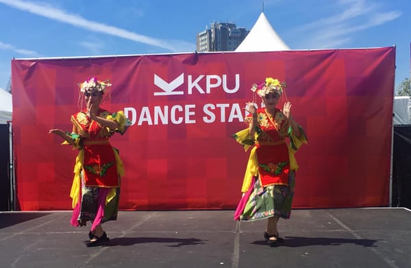 Dua Hari Keliling Dunia