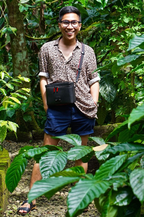 Awalnya Hanya Kancing